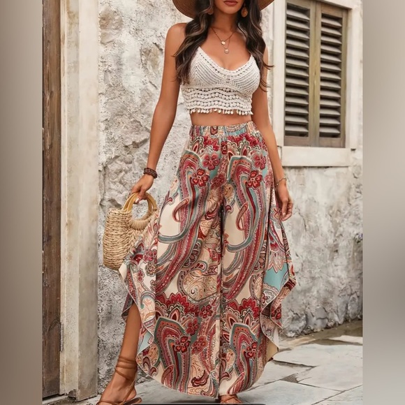 Passion of Essence Pants - Boho Paisley Wide-Leg Split Hem Pants – Size L